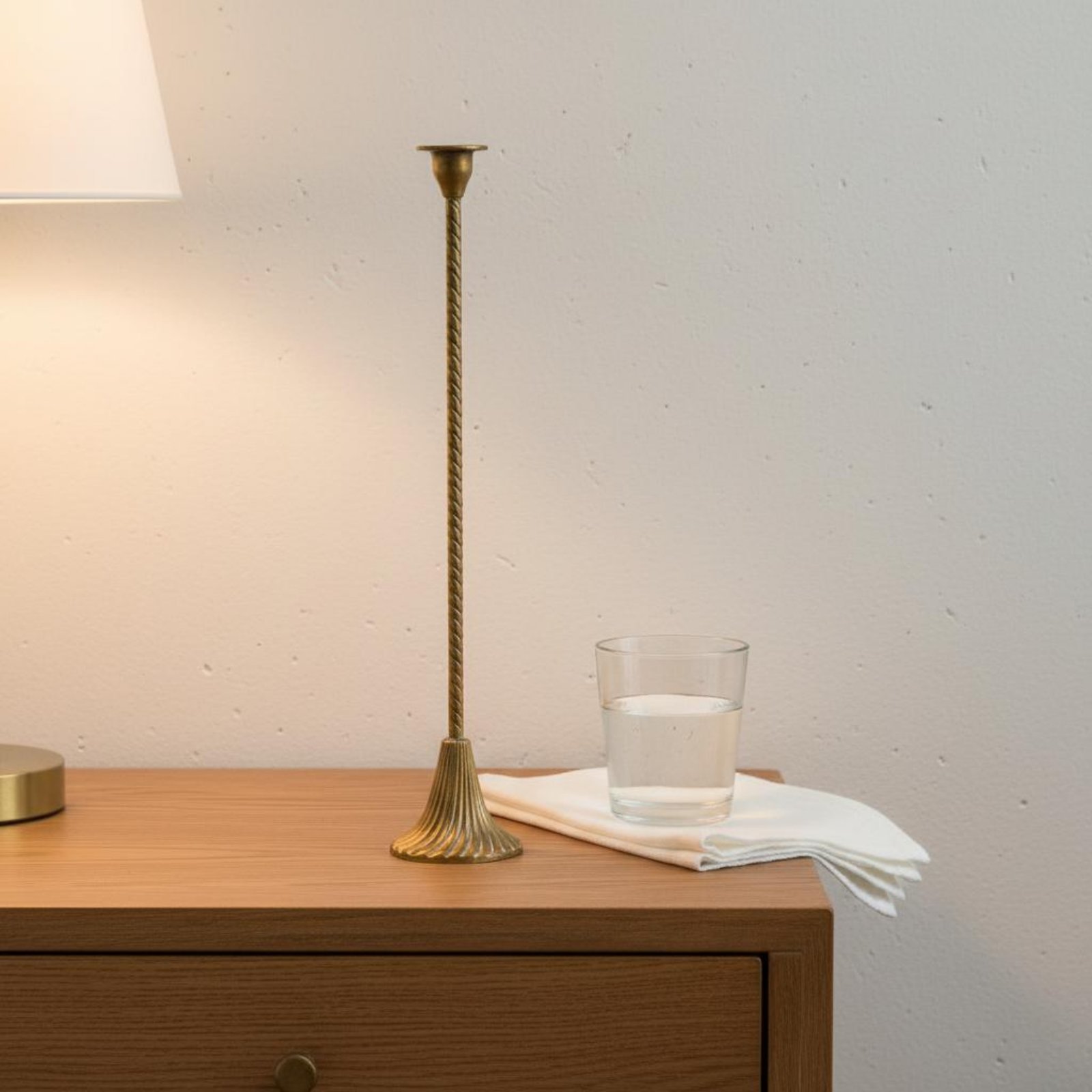 Candelabro Dorado Trenzado con - Paraffin Wax reseña y precio